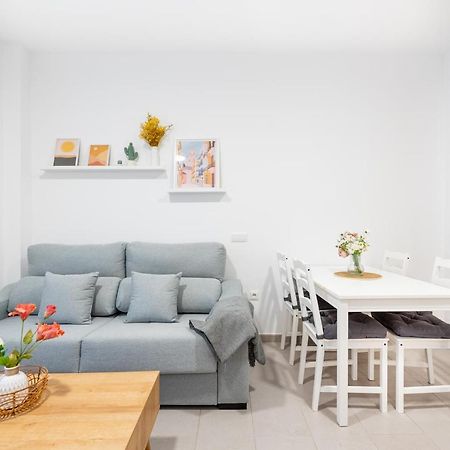 Wintowinrentals Superb New-Look Apartment Málaga Eksteriør billede