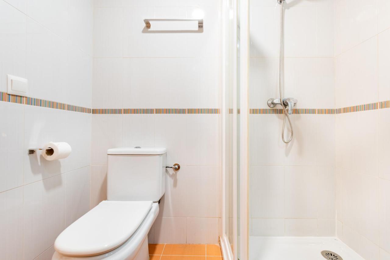 Wintowinrentals Superb New-Look Apartment Málaga Eksteriør billede