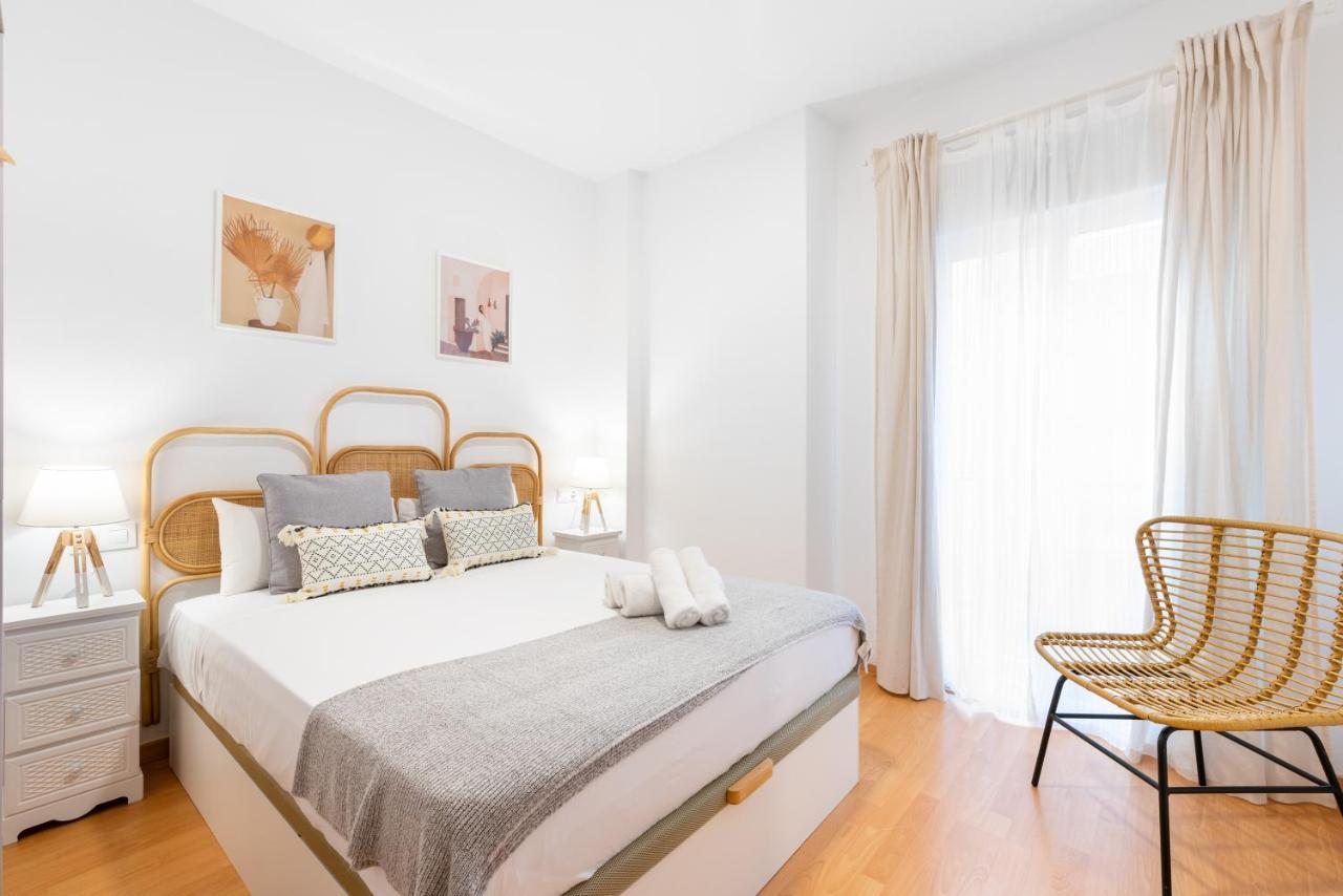 Wintowinrentals Superb New-Look Apartment Málaga Eksteriør billede